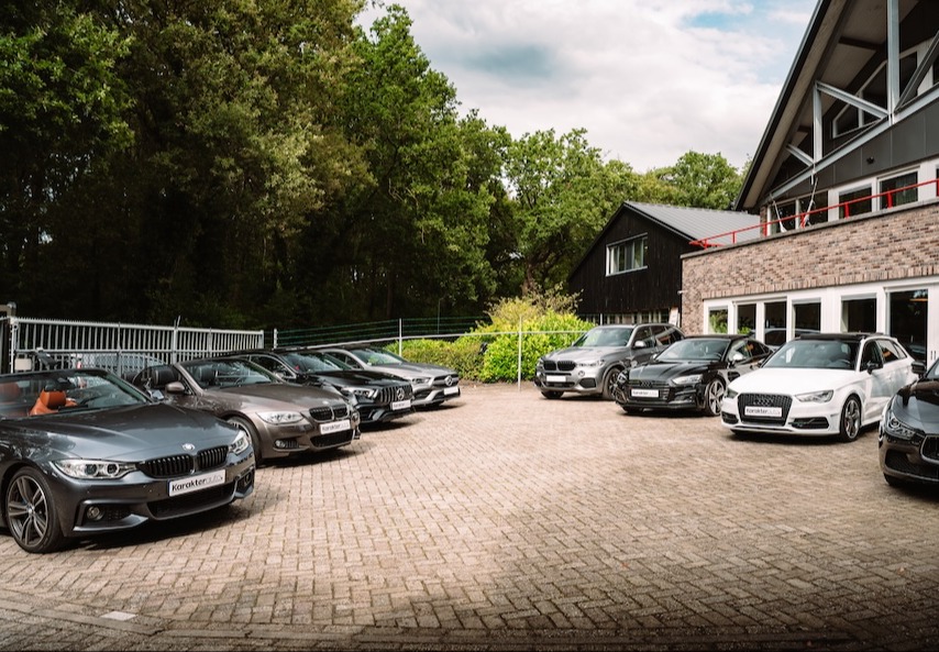 Gallery gallery_images_3_1_17900853121511386348.jpg Gepassioneerd en persoonlijk | Karakterauto.
