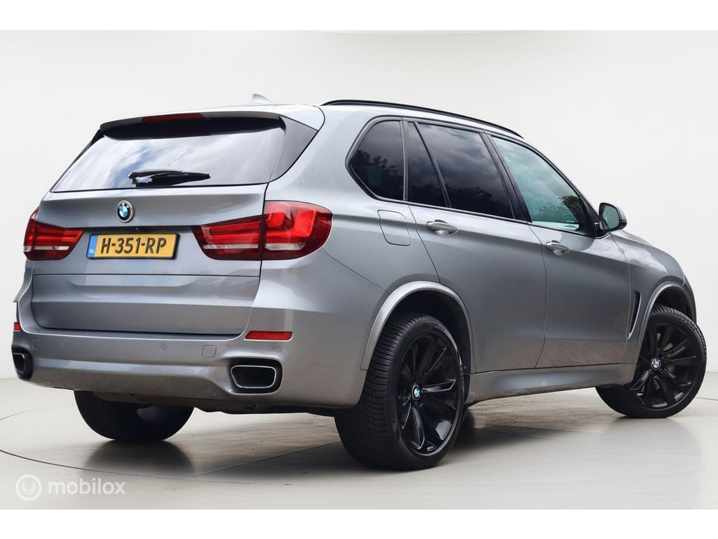 BMW X5 xDrive50i V8 7-zit volle auto! Pano| Head-up| M-Sport 50380620-1.jpg | Karakterauto.