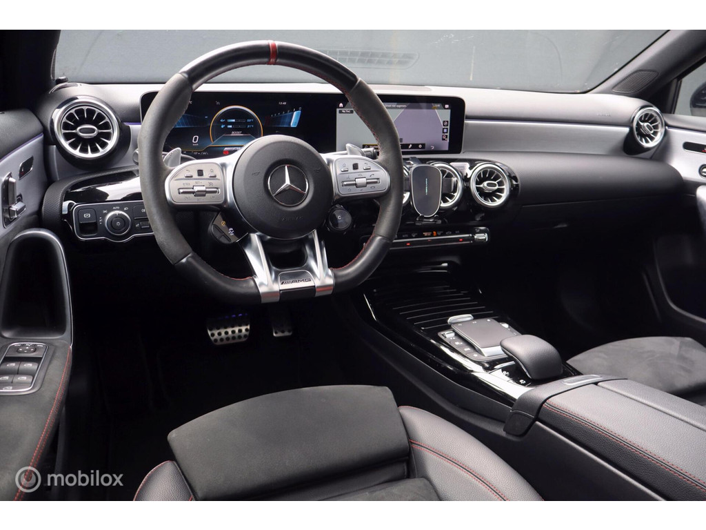 Mercedes-Benz A-Klasse AMG 45 S 4MATIC+ 54798515-2.jpg | Karakterauto.