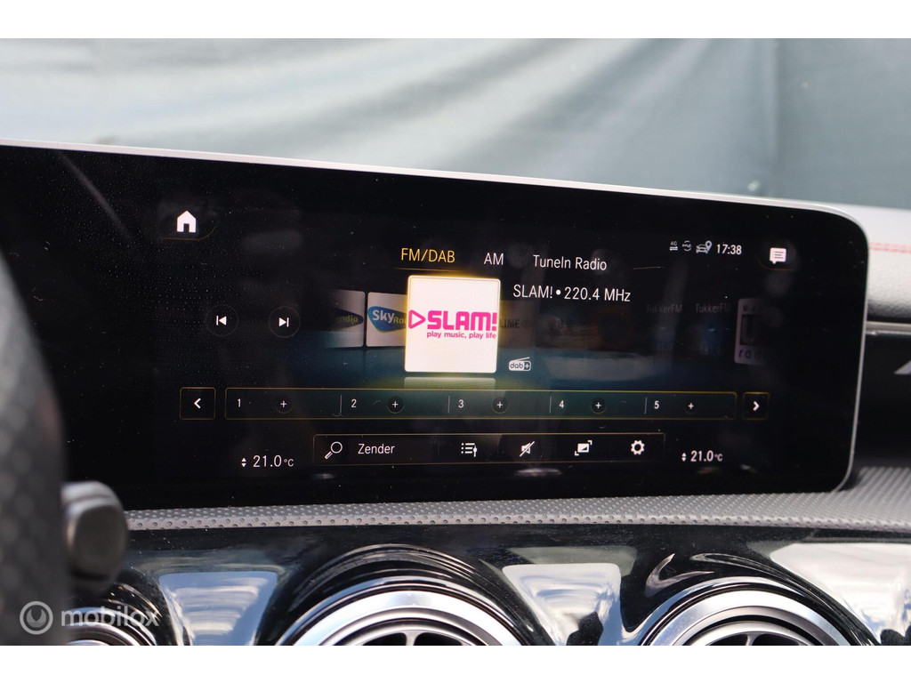 Mercedes-Benz CLA AMG 35 4MATIC Advantage 55390498-53.jpg | Karakterauto.