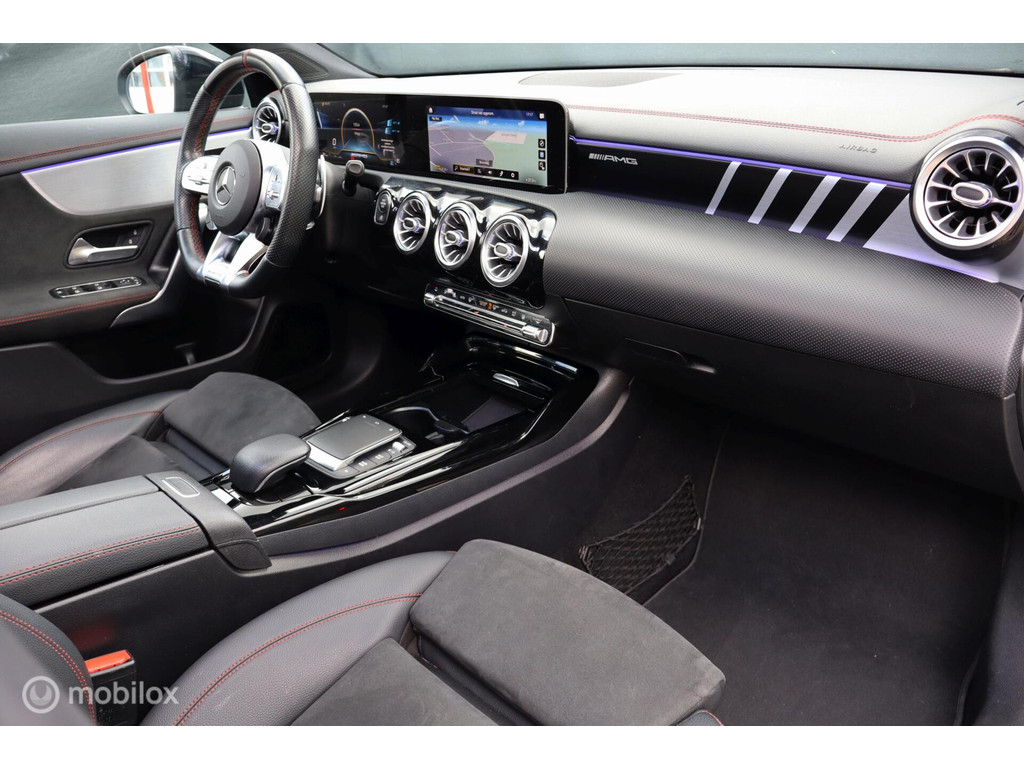 Mercedes-Benz CLA AMG 35 4MATIC Advantage 55390498-59.jpg | Karakterauto.