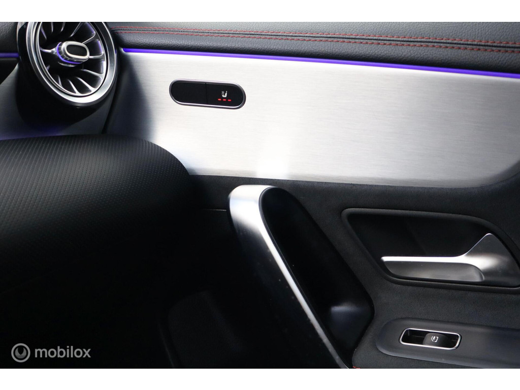 Mercedes-Benz CLA AMG 35 4MATIC Advantage 55390498-60.jpg | Karakterauto.
