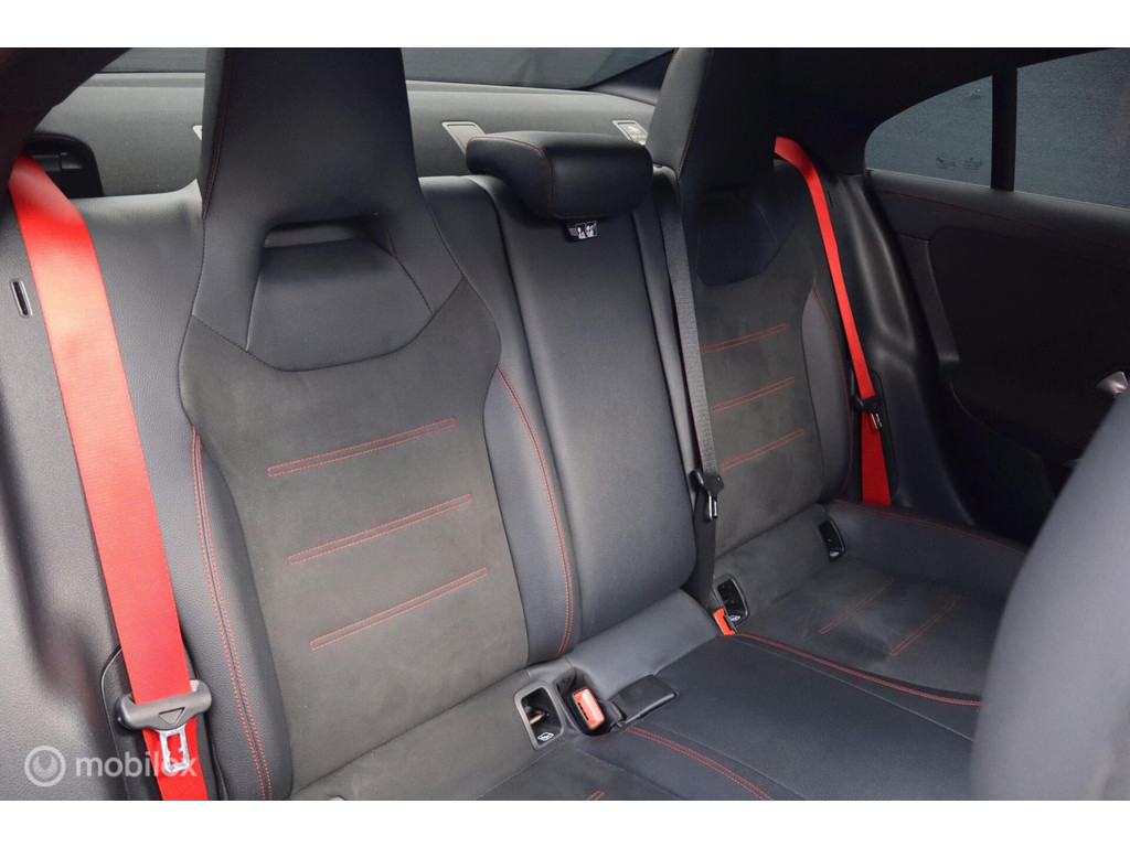 Mercedes-Benz CLA AMG 35 4MATIC Advantage 55390498-64.jpg | Karakterauto.