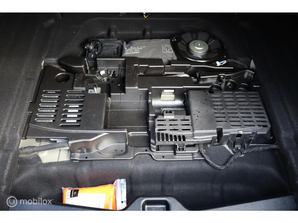 Mercedes-Benz CLA AMG 35 4MATIC Advantage 55390498-67.jpg | Karakterauto.